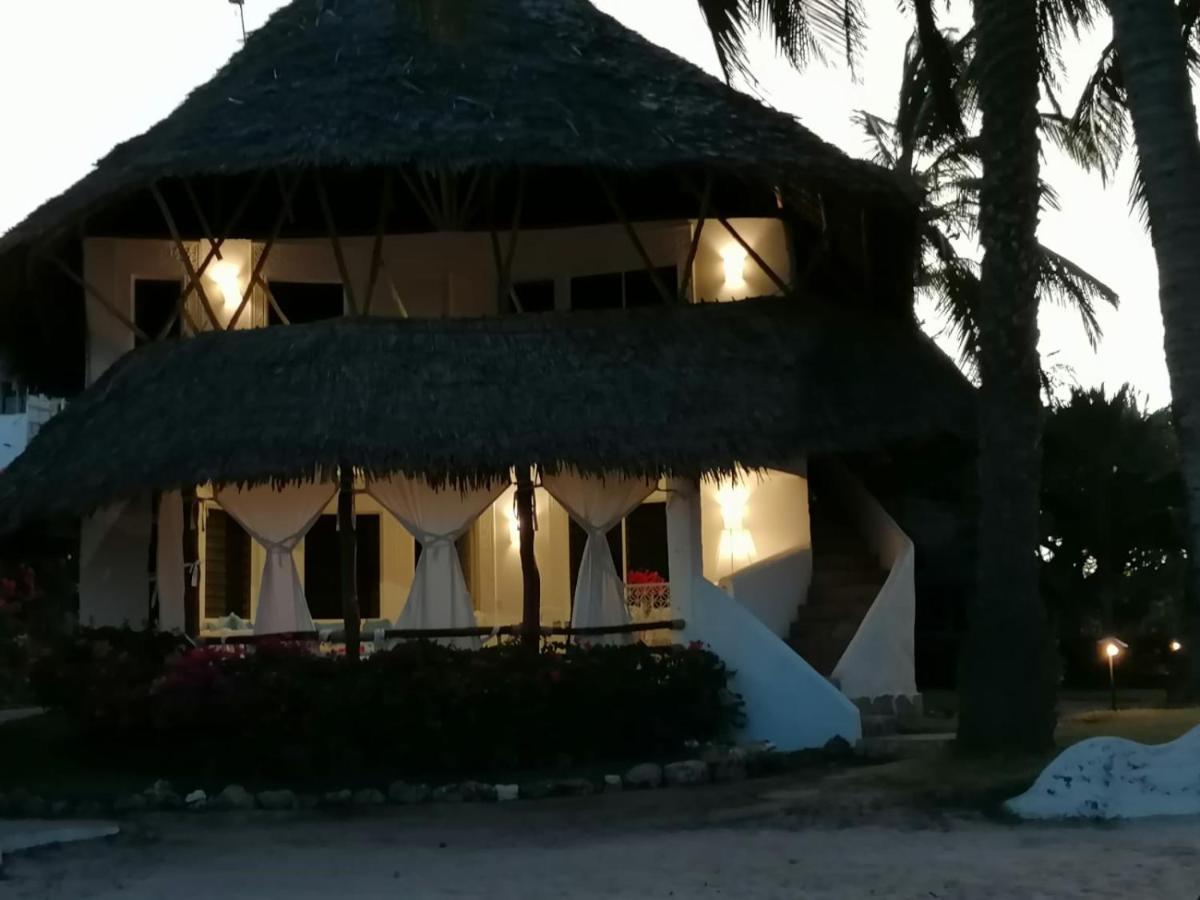 Coral Key Villa Malindi Esterno foto