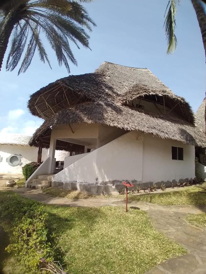 Coral Key Villa Malindi Esterno foto
