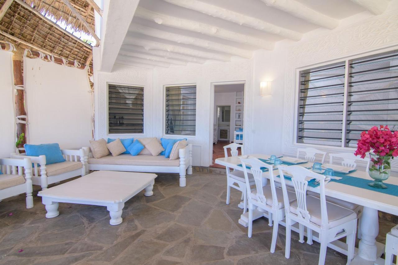 Coral Key Villa Malindi Esterno foto